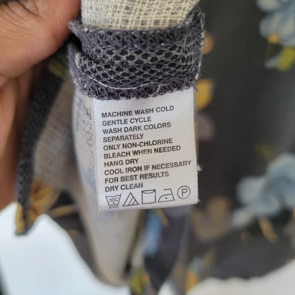 Tommy Bahama Blue and Yellow Floral Men's Shirt - Picture 5 of 7